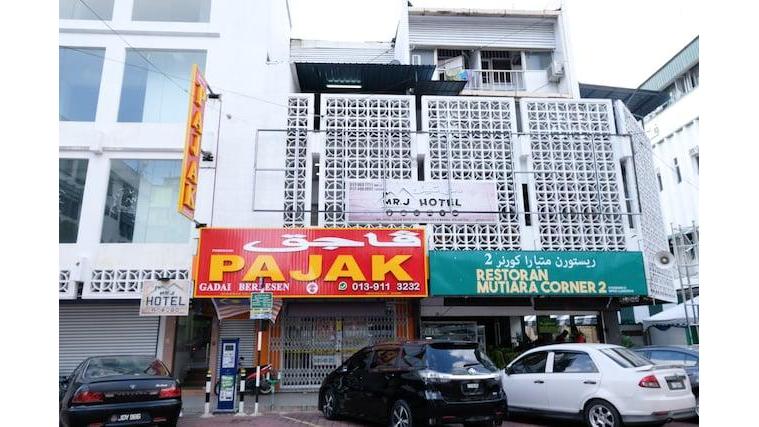 OYO 715 Mr J Kota Bharu Hotel