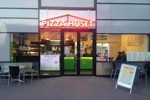 Pizza Huset 2670 image