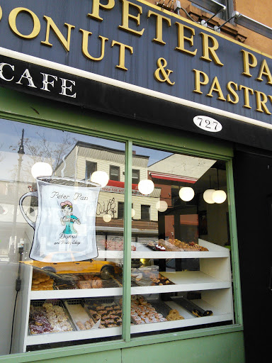 Donut Shop «Peter Pan Donut & Pastry Shop», reviews and photos, 727 Manhattan Ave, Brooklyn, NY 11222, USA
