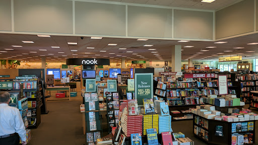 Book Store «Barnes & Noble», reviews and photos, 201 E Central Texas Expy, Harker Heights, TX 76548, USA