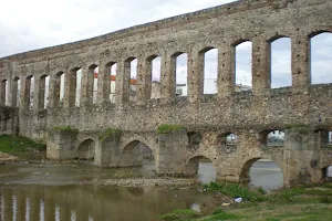 Acueducto de San Lázaro image