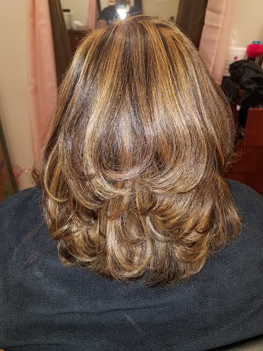 Beauty Salon «J J Dominican Beauty Salon», reviews and photos, 423 Eastern Blvd, Essex, MD 21221, USA