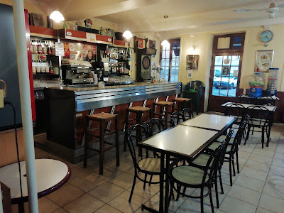 Bar Du Marche à Pont-de-Vaux