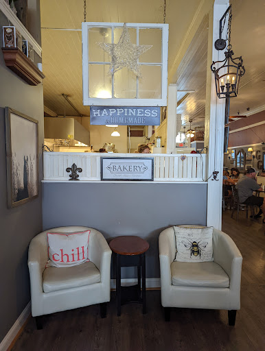 Cafe «Gathering Grounds Patisserie & Cafe», reviews and photos, 24 E Main St, Luray, VA 22835, USA