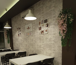 Eat and Play Cafe photo