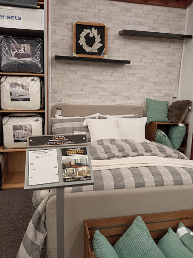 Department Store «Bed Bath & Beyond», reviews and photos, 6050 North Point Pkwy, Alpharetta, GA 30022, USA