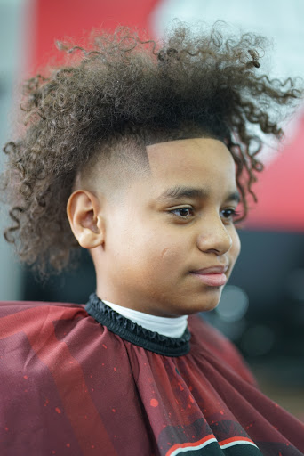 Barber Shop «DMND Kutz Barber Shop», reviews and photos, 2935 N Dysart Rd, Avondale, AZ 85392, USA