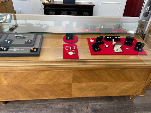 Jeweler «Seng Jewelers», reviews and photos, 453 S 4th St, Louisville, KY 40202, USA