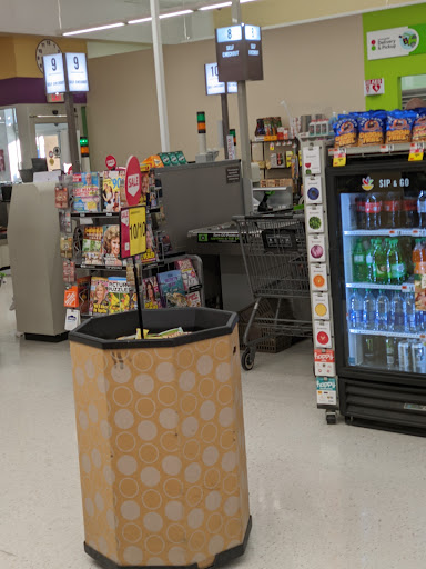 Grocery Store «Stop & Shop», reviews and photos, 209 N Main St, Andover, MA 01810, USA