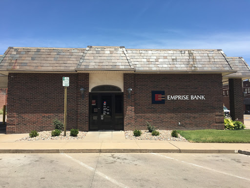 Home Savings Bank in Chanute, Kansas