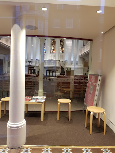Comments and reviews of Hinde Street Methodist Church