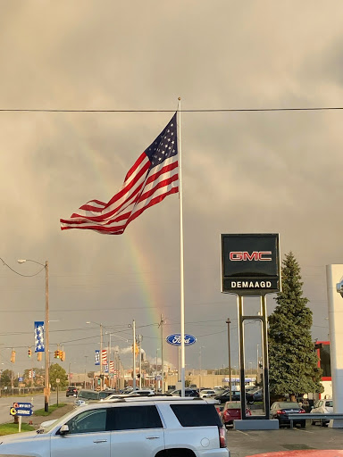 Car Dealer «DeMaagd GMC Nissan - New and Used Car Sales», reviews and photos, 333 W Dickman Rd, Battle Creek, MI 49037, USA