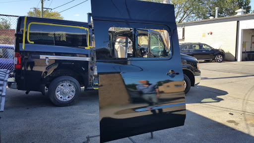 Auto Body Shop «Oakton Auto Body Inc», reviews and photos, 3656 Oakton St, Skokie, IL 60076, USA