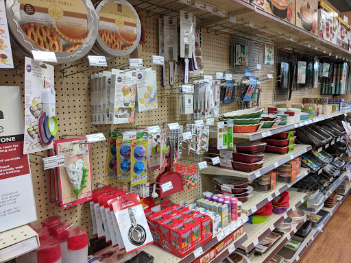 Shopping Mall «Twin Cities Premium Outlets», reviews and photos, 3965 Eagan Outlets Pkwy, Eagan, MN 55122, USA