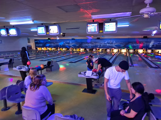 Bowling Alley «North Versailles Bowling Centre», reviews and photos, 356 Lincoln Hwy, North Versailles, PA 15137, USA