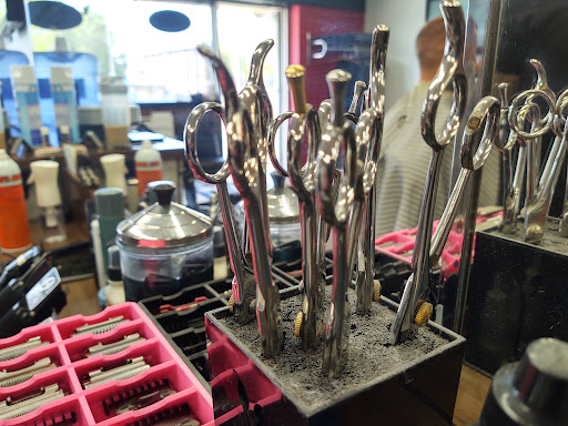 Barber Shop «Modern Barber Shop», reviews and photos, 949 Silas Deane Hwy, Wethersfield, CT 06109, USA