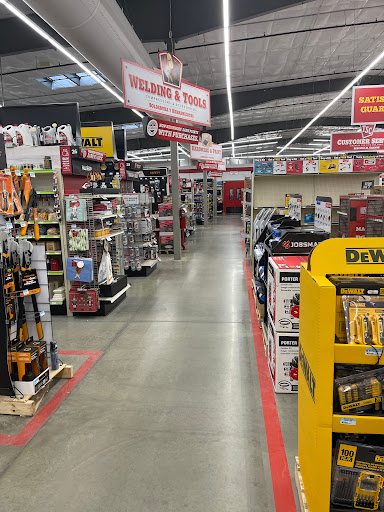 Home Improvement Store «Tractor Supply Co.», reviews and photos, 1303 North Exchange Dr, Saratoga Springs, UT 84045, USA