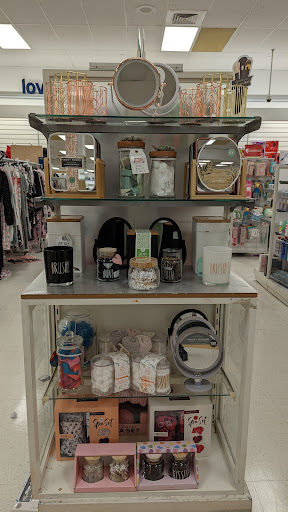 Department Store «Marshalls», reviews and photos, 3000 Grapevine Mills Pkwy, Grapevine, TX 76051, USA