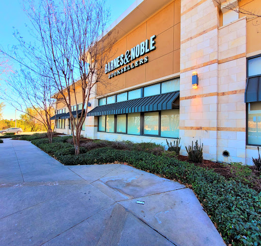 Barnes & Noble image