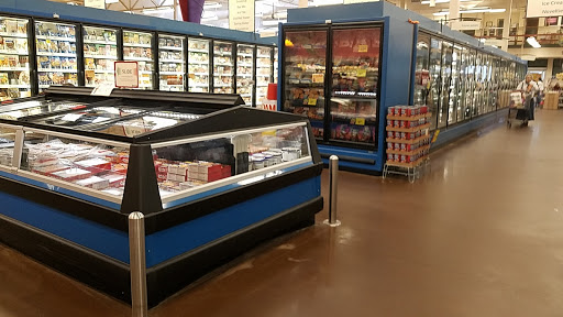 Grocery Store «Hannaford Supermarket», reviews and photos, 255 Warner Blvd, Taunton, MA 02780, USA