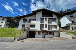 Bonapace Dolomites Apartments Madonna di Campiglio | Appartamenti in affitto breve image