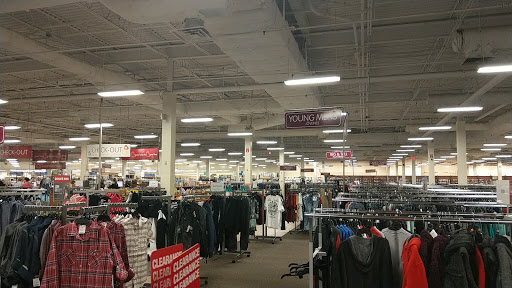 Clothing Store «Burlington Coat Factory», reviews and photos, 6725 E Black Horse Pike, Egg Harbor Township, NJ 08234, USA