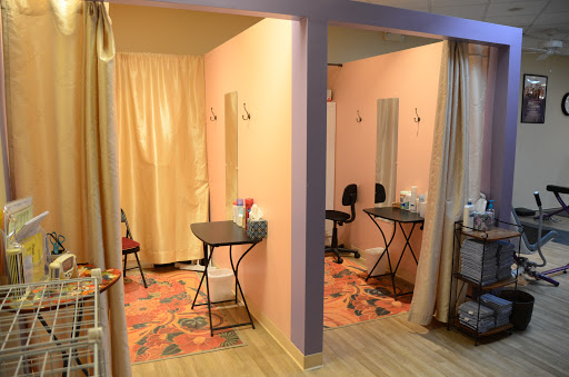 Health Club «Curves - Champaign», reviews and photos, 2227 S Neil St, Champaign, IL 61820, USA