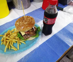 La Última & Nos Vamos photo