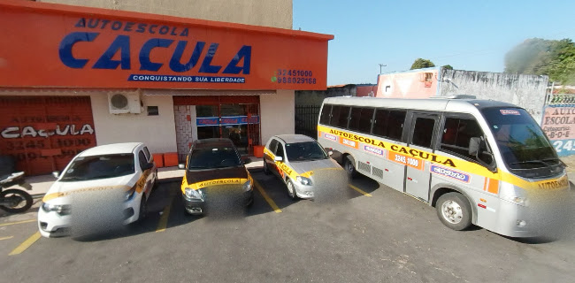 autoescolacacula.com