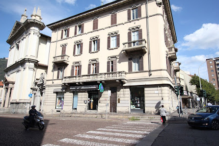 Farmacia Arienti Via Milano, 165, 22100 Como CO, Italia