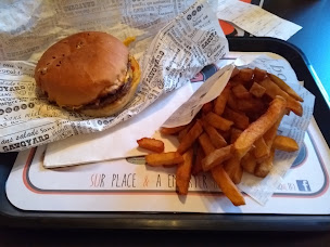 Photo n°31 de Atomic Burger à Vitré ()