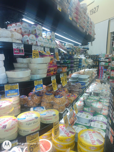 Safeway image
