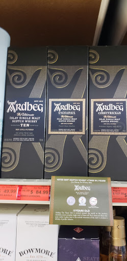 Liquor Store «Save Rite Discount Liquors», reviews and photos, 2114 NJ-35, Oakhurst, NJ 07755, USA