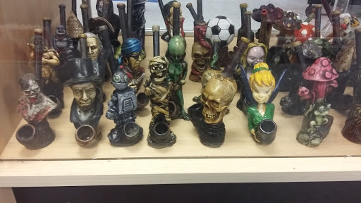 Tobacco Shop «Smoke Shop», reviews and photos, 4006 Victory Blvd E, Portsmouth, VA 23701, USA