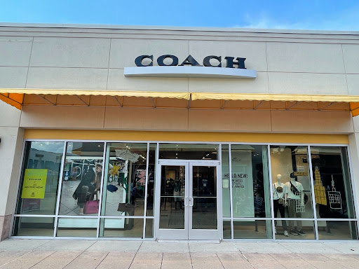 Clothing Store «Coach», reviews and photos, 1 Premium Outlet Blvd #201, Tinton Falls, NJ 07753, USA