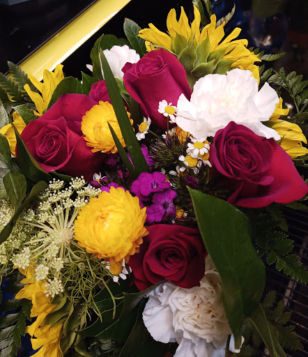 Grocery Store «H-E-B Grocery», reviews and photos, 209 N Texas Ave, Mercedes, TX 78570, USA