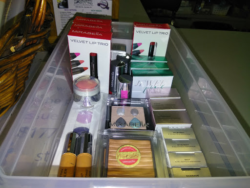 Thrift Store «Nifty Thrifty Shop LLC», reviews and photos, 4200 39th Ave, Kenosha, WI 53144, USA