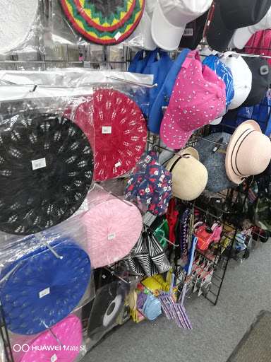 Cosmetics Store «J-Beauty Mart», reviews and photos, 2705 Grand Ave, Waukegan, IL 60085, USA