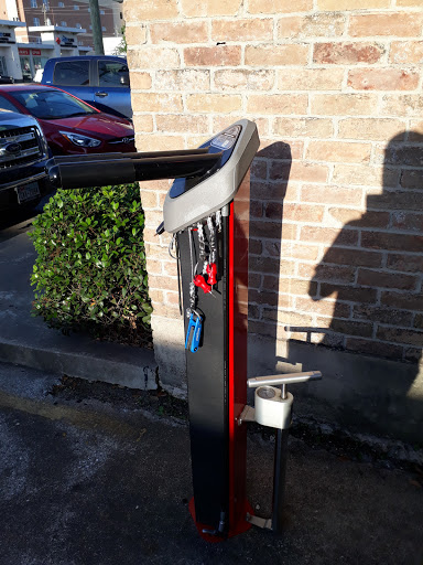 Bicycle Store «Bicycle World of West U», reviews and photos, 2519 Rice Boulevard, Houston, TX 77005, USA