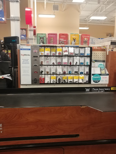 Pet Supply Store «PetSmart», reviews and photos, 1425 7th St E, Monticello, MN 55362, USA