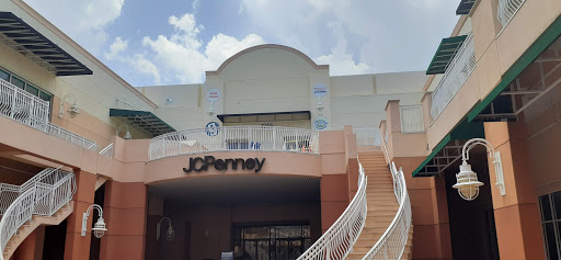 Shopping Mall «Pompano Citi Centre», reviews and photos, 1955 N Federal Hwy, Pompano Beach, FL 33062, USA