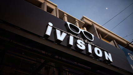 ร้านแว่นตา iVision eyewear studio