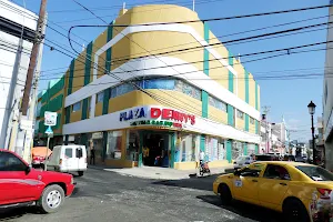 Plaza Dennys image