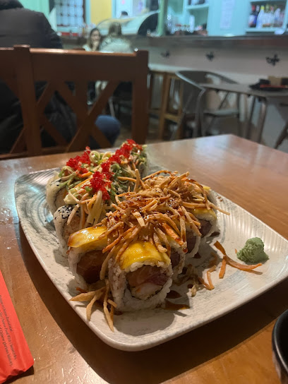 Umami Sushi Nikkei Asían Food