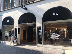 WE Fashion Luzern - Weggisgasse
