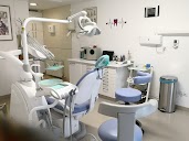 Clínica Dental Dra. De Sousa Dentistas