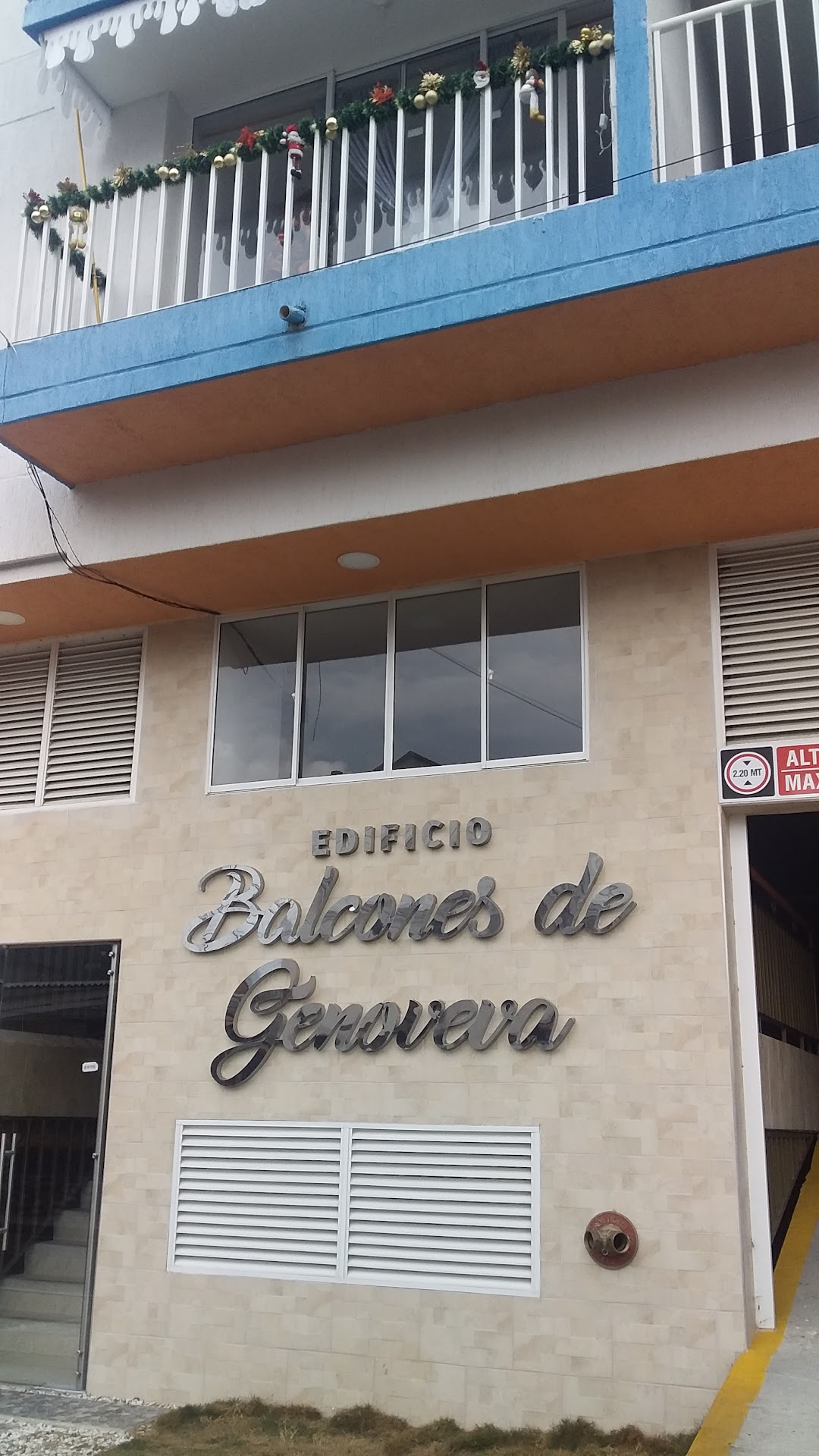 Edificio Balcones de Genoveva