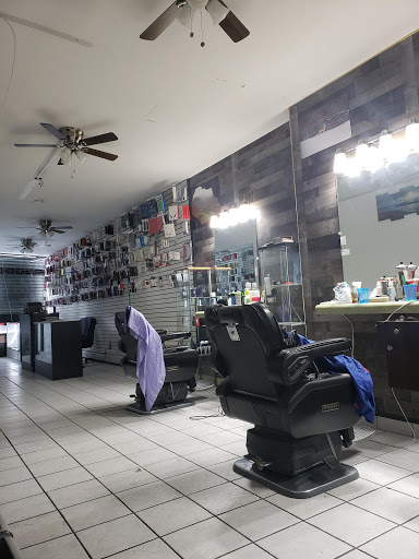 Barber Shop «Luis Barber Shop», reviews and photos, 266 Jamaica Ave, Brooklyn, NY 11207, USA