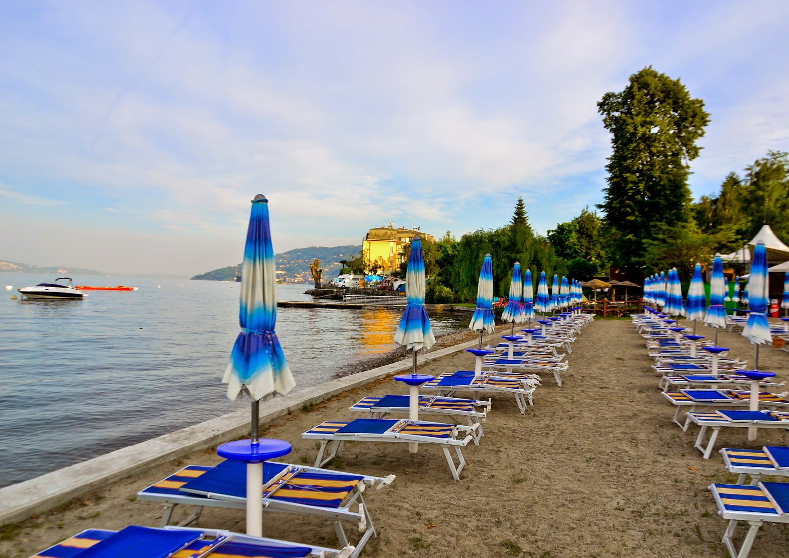 Photo of Lido Baveno with turquoise pure water surface