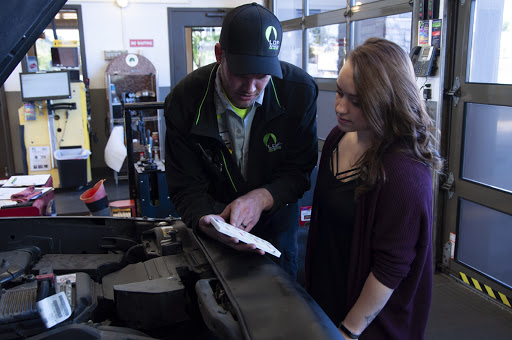 Auto Body Shop «LOF-Xpress Oil Change - Ames», reviews and photos, 520 S Duff Ave, Ames, IA 50010, USA